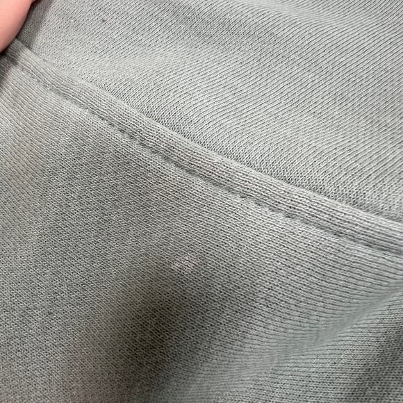 Carhartt Women's Relaxed Fit Midweight Logo Sleeve Graphic Sweatshirt Sz M - Picture 12 of 13